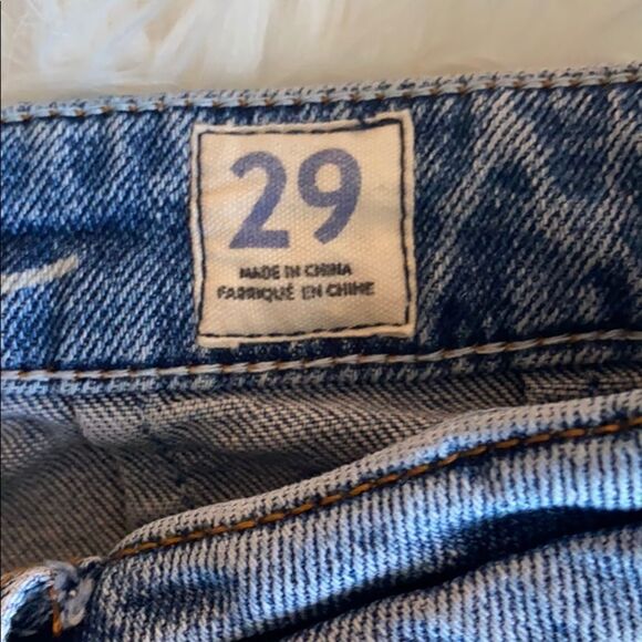 We The Free Button Fly Blue Distressed Denim Cutoff Shorts Festival Conc… - Picture 14 of 14